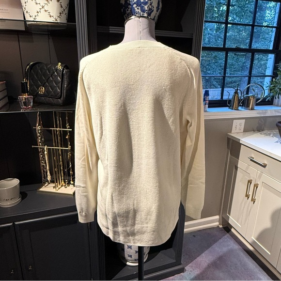 Akris Punto Embroidered Ivory Shirttail Sweater – Size 10 - Picture 9 of 10